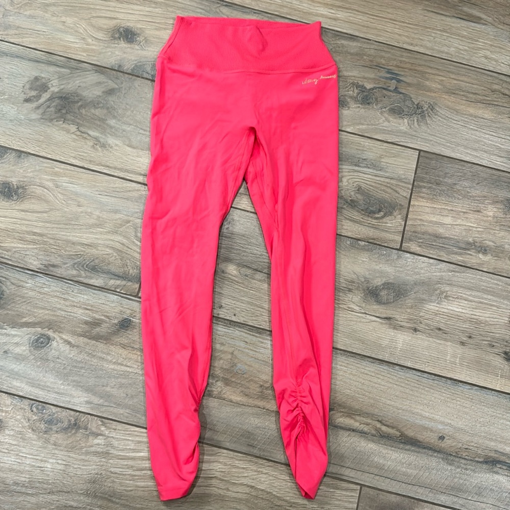 NWT special edition Whitney Simmons rub waist legging.
